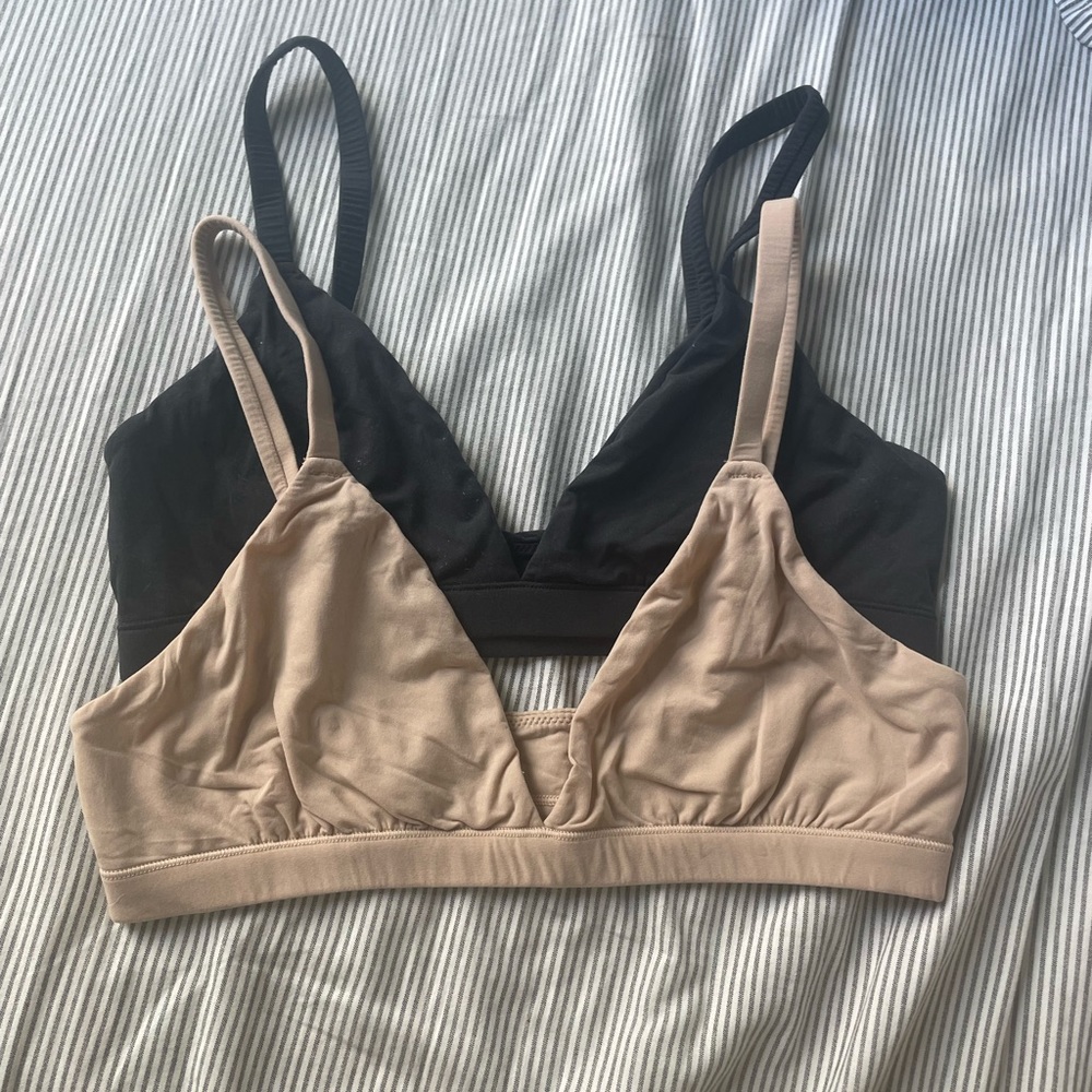 Skims fits everybody triangle bralettes